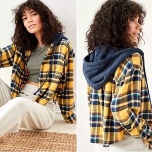 Mik Mesh Plaid Button Down Faux Sherpa Hoodie in Yellow Navy Blue Size 3XL